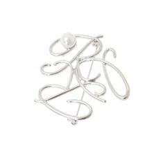 グリーンパークス(Green Parks)のevery walk.モノグラムブローチ