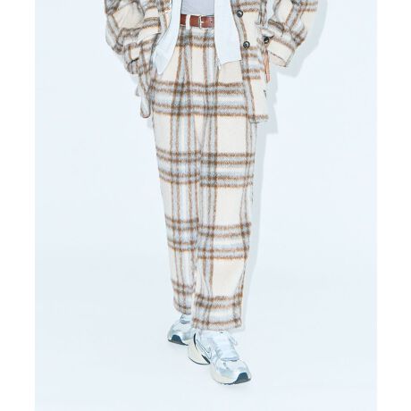 [^ԁF06001198800]KURUMI NAKATA ~ Green Parksy{lRgzՂ^bNɂāAVGbgƃX^CAbv̗܂B낪SɂȂĂ̂ŋꂵȂ̂|CgłBu[cɂXj[J[ɂAȃpco܂B啿`FbNƌVM[ghCN WITH KURUMI.N fUCpcBɌă{[}{̃RN[VGbgȃ|CgłBobNEGXgSdlŊyɒEoAAWy߂xgz[tBbOCE킸NV[ȐSnȂAgfBViɌ߂Ă鍡G߂̃ACełB[Ȃ]ň[][₠]Lk[₠]n[Ȃ]|Pbg[]fp摜́A̓ŐFČꍇ܂Bg̃j^[ɂďi̐FČꍇ܂B