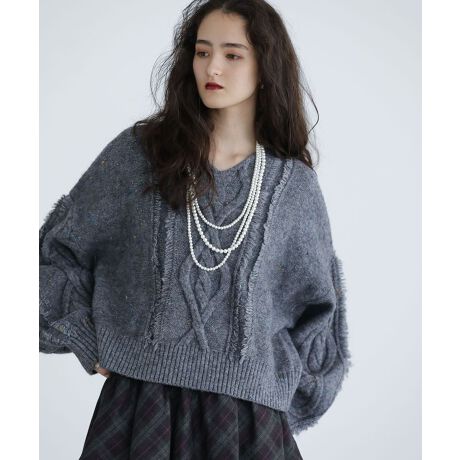 [^ԁF06001075500]JtȎ҂ݍ񂾕\Lȃjbgfނŕ҂ݗĂvI[o[Bʊ̂P[u҂݂tgƌ̃tWfBe[ꂽANZgvX܂BƂ̂TCYȂVlbN̎񌳂܂ƉoBVvȃ{gɍ킹邾łȂꂽȂ邨߂̃ACełB[Ȃ]ň[][Ȃ]Lk[]n[Ȃ]|Pbg[Ȃ]fp摜́A̓ŐFČꍇ܂Bg̃j^[ɂďi̐FČꍇ܂B