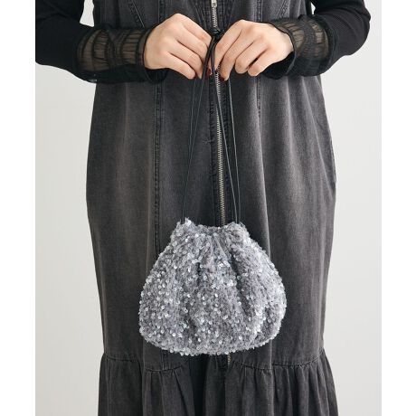 [^ԁF06001051500]̂xAfނ߂XpR[U΂߂OWA[ȃV_[obOBƂRpNgtHȂgɒ邾ő݊fUCłBƍiВ^ŉו̏oX[YBJWAɂꂢ߂ɂɃ}b`AX^CÕANZggɂ҂ȃACełBfp摜́A̓ŐFČꍇ܂Bg̃j^[ɂďi̐FČꍇ܂B