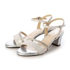 リズ・ラフィーネ(Riz raffinee)のラインストーンデザインサンダル