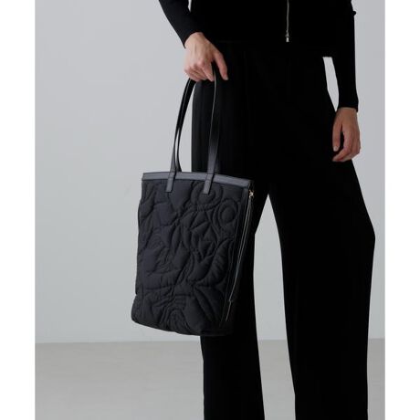 [^ԁF5315280974]IWĩh[COLeBOobOIWiXeb`ŕ`LeBOg[gBTChɃt@Xi[tĂAJƍ̃}`Ă܂Bו̗ʂɍ킹ăobO̗eʂ𒲐߂ł֗ȃfUCłB̏íAubN ^ zCg 2FWJƂȂ܂B