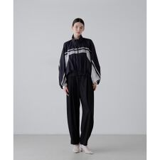 ハイブリッドデニムパンツ