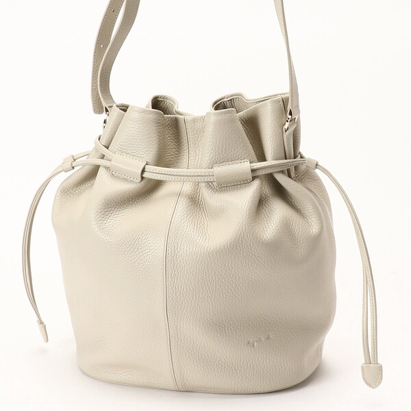 agnes b. アニエスベー シャーロット 巾着 ショルダーバッグ シボ革 QAS03-02 CHARLOTTE 巾着ショルダーバッグ | アニエスベー