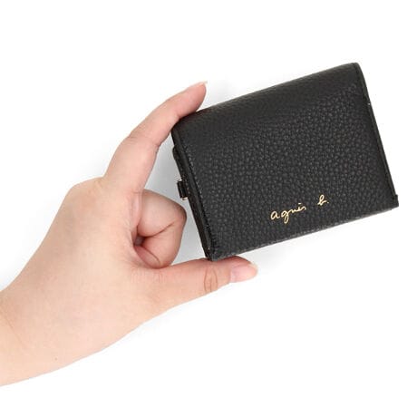 RpNgȒɋ@\lߍ񂾁A~j}hɂꂵ3܂^CvBtbvɃJ[h[AWbv|Pbgt̏KȂǁApɂDꂽ݌vłBXgbvtŎ^т֗BV[킸􂷂AiȎdオ̃ACełBFreecF7.5/F10ZAW02A-01[^:P791VCZ1]