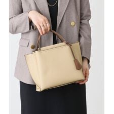 ミアン(MIAN)の【シーズンレス/ミディアムサイズ/ロングセラー】LILY / 2wayハンドバッグ