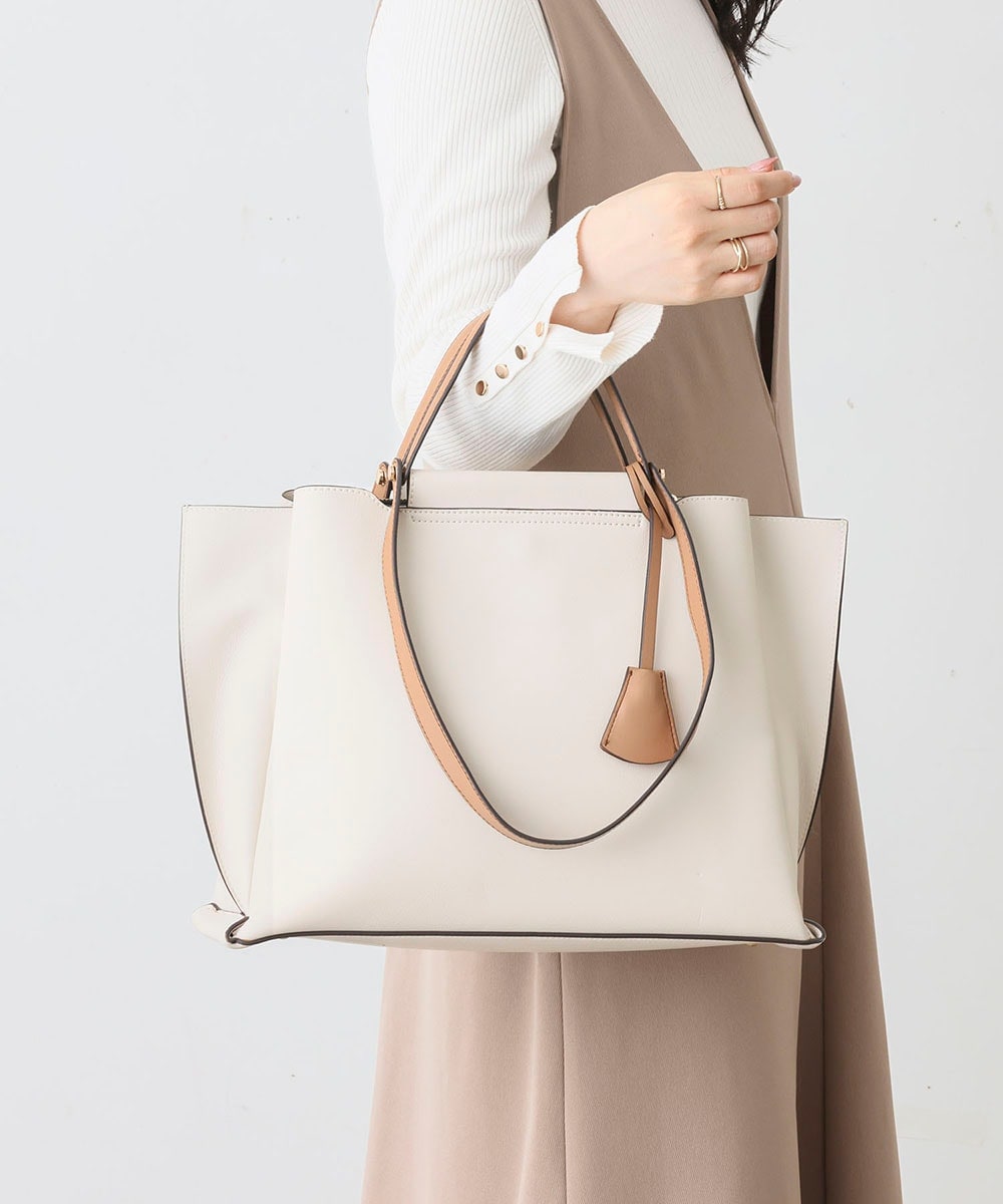 お仕事/シーズンレス/ロングセラー】LILY / 横型A4トートバッグ お仕事/シーズンレス/ロングセラー】LILY / 横型A4トートバッグ