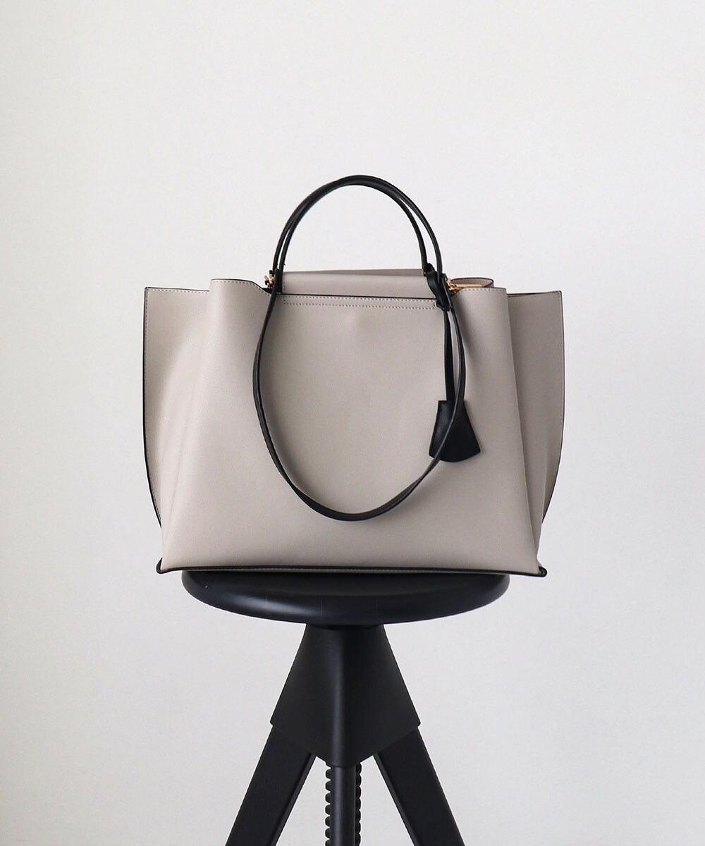 お仕事/シーズンレス/ロングセラー】LILY / 横型A4トートバッグ