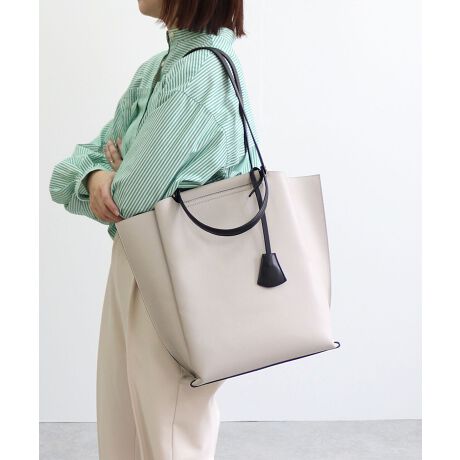 RILY トートバッグ 白（デューリリー Dewlily 大容量シンプルトート 