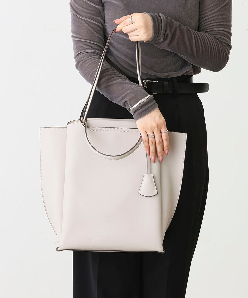 極美品/横64cm縦40cm幅21cmPEALY GATES/大型トートバック A4/シーズンレス/お仕事】LILY / 縦型A4トートバッグ | ミアン(MIAN