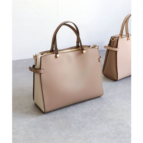 yKALMIA / J~AzƊ̂fBe[fUCɍSuKALMIAvV[YB芴̂Ȃ܂Əiȃp[cgŁAꂢ߂ȈۂɎdグĂ܂ByfUCzEipłÔȂfUCEA4TCŶŃrWlXV[ɂEJAsN̓|CgɂȂiȃTChzFEEwAEƎȂǃIP[Wɂ߁y@\zEC[͈Sȃt@Xi[dlEOɊJL|PbgtEOA߉\ȃV_[xgyfށzEyʍvE悢V{iȎyXybNzEA4(22~31cm)FZEz(10~20cm)FZE500mlybg{g(^e)FZE500mlybg{g(R)FZE|PbgF2EO|PbgF2EdʁF780EV_[XgbvF93`113cmETCYႢ(XܕiԁF2241-157-1jyBRANDzMIAN /~A炵؂ɂl̏ɌāAIIt킸płi@\IȃACeƁAghɂق̗̏VѐSvXAӂꂽɍʂ^ĂobO⏬ĂĂ܂ByATTENTIONz摜̏i̓TvłBۂ̏iƐFAdlAHATCYAfޓ኱قȂꍇ܂BE摜̏i͌̏Ǝ˂pxɂAƐFقȂꍇ܂B܂\̃TCYƎ͎኱قȂꍇ܂̂ŁA\߂BEvL̂ɂꍇ܂BɂCɂȂꍇ͈xAĂ炲gpBEv́ȂfނƖƐFڍs\܂Bfނ̐邱Ƃł܂̂ŁA\߂B[^:2241-156-1]