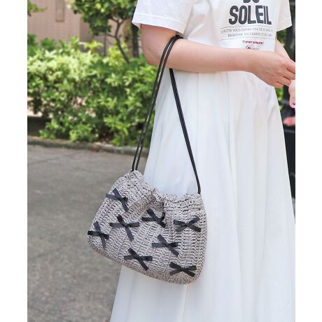 U΂߂ꂽ~j{Вg[gobOyfUCzEfC[[XɃIXX̃TCYEJWAȃX^CɂIXXEĂ炵Ɣ̂ACeEׂ߂̃{ƗJ[őlۂɁy@\zEɂ̓}OzbNtĂĈSyfށzEyď_炩y[p[fށyXybNzEz(10~20cm)FE500mlybg{g(^e)F~E500mlybg{g(R)FE|PbgF1EdʁF250gyBRANDzMIAN /~A炵؂ɂl̏ɌāAIIt킸płi@\IȃACeƁAghɂق̗̏VѐSvXAӂꂽɍʂ^ĂobO⏬ĂĂ܂ByATTENTIONz摜̏i̓TvłBۂ̏iƐFAdlAHATCYAfޓ኱قȂꍇ܂BE摜̏i͌̏Ǝ˂pxɂAƐFقȂꍇ܂B܂\̃TCYƎ͎኱قȂꍇ܂̂ŁA\߂B[^:2254-217-1]