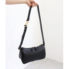 【ミディアムサイズ/デイリー/ファスナー付き】横長シルエットショルダーバッグ