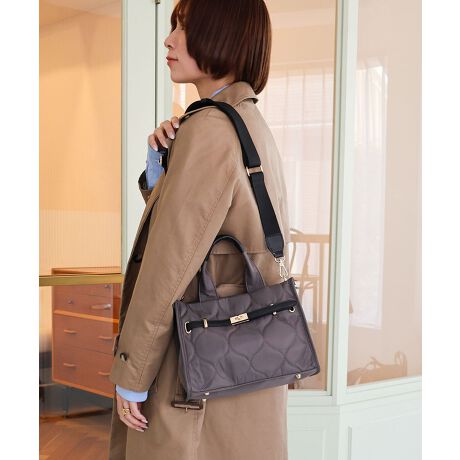 WEB胂fꂢ߂JWA܂ŕLɂȂޖ\g[gobOyfUCzExgfUCiȈہEfUĈ闧̓IȃLeBOHEgɎ܂RpNgȃTCYy@\zEJ₷}OzbNdlEO\ȕLV_[xgyfށzEiȌ̌yʐnE͂₷ngpĂ܂yXybNzEA4i22~31cmjF~Ezi10~20cjFE500mlybg{gi^ejF~E500mlybg{giRjFE|PbgF2EO|PbgF1EdʁF420gEV_[XgbvF78`118cmyBRANDzMIAN /~A炵؂ɂl̏ɌāAIIt킸płi@\IȃACeƁAghɂق̗̏VѐSvXAӂꂽɍʂ^ĂobO⏬ĂĂ܂ByATTENTIONz摜̏i̓TvłBۂ̏iƐFAdlAHATCYAfޓ኱قȂꍇ܂BE摜̏i͌̏Ǝ˂pxɂAƐFقȂꍇ܂B܂\̃TCYƎ͎኱قȂꍇ܂̂ŁA\߂BEJ␅ȂǂŔGꂽꍇ͊zŌy@AAŊĂB[^:2251-131-2]