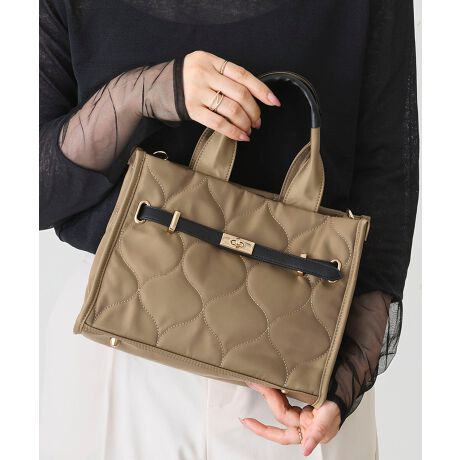 WEB胂fꂢ߂JWA܂ŕLɂȂޖ\g[gobOyfUCzExgfUCiȈہEfUĈ闧̓IȃLeBOHEgɎ܂RpNgȃTCYy@\zEJ₷}OzbNdlEO\ȕLV_[xgyfށzEiȌ̌yʐnE͂₷ngpĂ܂yXybNzEA4i22~31cmjF~Ezi10~20cjFE500mlybg{gi^ejF~E500mlybg{giRjFE|PbgF2EO|PbgF1EdʁF420gEV_[XgbvF78`118cmyBRANDzMIAN /~A炵؂ɂl̏ɌāAIIt킸płi@\IȃACeƁAghɂق̗̏VѐSvXAӂꂽɍʂ^ĂobO⏬ĂĂ܂ByATTENTIONz摜̏i̓TvłBۂ̏iƐFAdlAHATCYAfޓ኱قȂꍇ܂BE摜̏i͌̏Ǝ˂pxɂAƐFقȂꍇ܂B܂\̃TCYƎ͎኱قȂꍇ܂̂ŁA\߂BEJ␅ȂǂŔGꂽꍇ͊zŌy@AAŊĂB[^:2251-131-2]