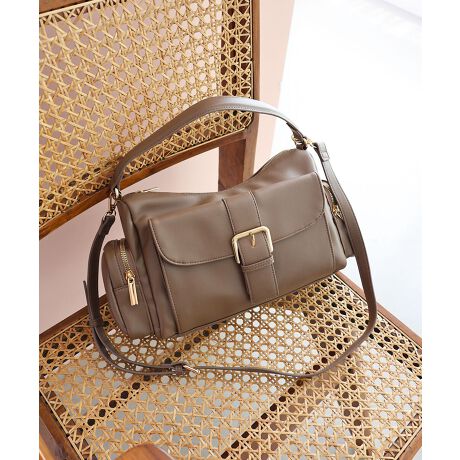 gh̃AEg|PbgV_[obOyfUCzEOʃ|PbgɃobNtĂꂢ߂ɁEJ[WJŎ₷EłȂꊴ̂R[fBl[gɁy@\zEOA߉\ȃV_[XgbvtE͈S̃t@Xi[dlyfށzE悢ĉX[XyXybNzEz(10~20cm)FE500mlybg{gi^e)F~E500mlybg{g(R)FE|PbgF2EO|PbgF3EdʁF500gEV_[XgbvF80`110cmyBRANDzMIAN /~A炵؂ɂl̏ɌāAIIt킸płi@\IȃACeƁAghɂق̗̏VѐSvXAӂꂽɍʂ^ĂobO⏬ĂĂ܂ByATTENTIONz摜̏i̓TvłBۂ̏iƐFAdlAHATCYAfޓ኱قȂꍇ܂BE摜̏i͌̏Ǝ˂pxɂAƐFقȂꍇ܂B܂\̃TCYƎ͎኱قȂꍇ܂̂ŁA\߂BEv͓L̂ɂꍇ܂BɂCɂȂꍇ͈xAĂ炲gpB[^:2251-218-1]