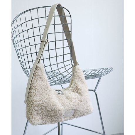 H~炵{Afނ̃V_[obOyfUCzEH~炵{AfނŃgĥfUCEÂȂ肪ȏH~R[f̃|CgɂȂĂ܂By@\zEʕБDJɂCɓ̃`[tĂy݂܂BE3ӏ̃|Pbgtyfށz@E{AyXybNzEA4(22~31cm)F~Ez(10~20cm)FZE500mlybg{g(^e)F~E500mlybg{g(R)FZE|PbgF3EdʁF210gyBRANDzCOLDE /RfJWAɃgh~bNX炵fC[X^CBgLN𑗂肽lɌJWAuhByATTENTIONz摜̏i̓TvłBۂ̏iƐFAdlAHATCYAfޓ኱قȂꍇ܂BE摜̏i͌̏Ǝ˂pxɂAƐFقȂꍇ܂B܂\̃TCYƎ͎኱قȂꍇ܂̂ŁA\߂B[^:3251-377-1]