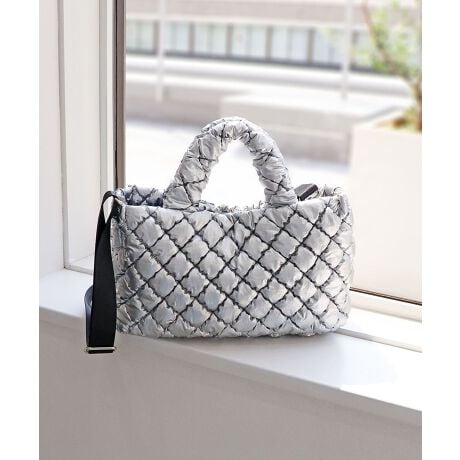 LeBOڂg[gobOyfUCzE{̂̃ptF[킢čۂEVGbgłƎdグ܂@E2waydlŃfC[[Xɂ߁y@\zE}OzbNtEV_[͒߁AO\yfށzELeBOH{Ă鐶ngpyXybNzEz(10~20cm)FE500mlybg{gi^e)F~E500mlybg{g(R)FE|PbgF2EdʁF290gEV_[XgbvF57`107cmyBRANDzTESEL /eB[GXGu炵vƁufC[[XvL[[hɁA炵IV̂DȏɌuhBقǂ悭gh~bNXAɎ₷iŒāBHappyȋCłołobO͂܂ByATTENTIONz摜̏i̓TvłBۂ̏iƐFAdlAHATCYAfޓ኱قȂꍇ܂BE摜̏i͌̏Ǝ˂pxɂAƐFقȂꍇ܂B܂\̃TCYƎ͎኱قȂꍇ܂̂ŁA\߂B[^:1251-559-1]