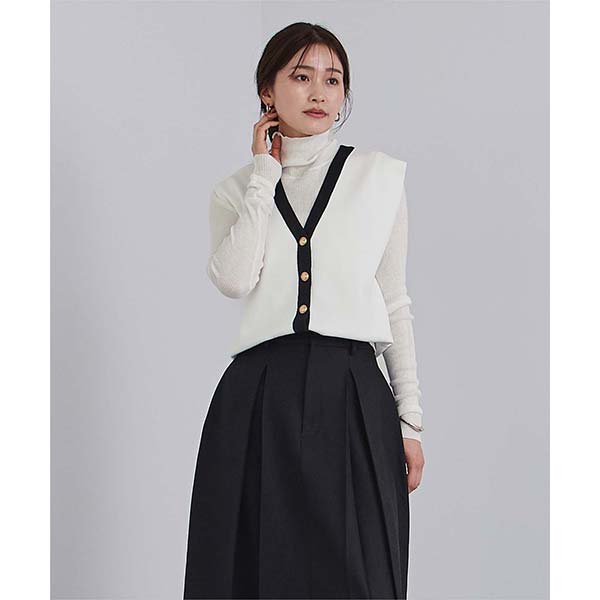 ミラオーウェン【セットアップ対応】クールドライ金釦ニットベスト　新品未使用 Mila Owen｜【セットアップ対応】クールドライ金釦ニットベスト