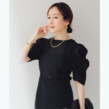 DETAILVA[tĂ炵ۂ^p[V_[gbvXB̌`͂Yȃp[V_[ɂȂ悤ɃA[z[ɂ̓MU[ƃ_[cĂARɂ͐ؑւĂӂƂ̃VGbgɎdグĂ܂BOgɂ̓_[cď炵ۂɂȂEGXgVFCvɂ܂BFABRICbV[LC߂̕\ʊŏtĂ炵VA[fނ̐i͑fފƕ͋CdA_炩̐ngpĂ܂B^⋭xȗ͂ΖDڂJAڊiD莅̊ڂJj鐫Ă܂B̓_ӂ̏ゲpB[^:BFXU1800]