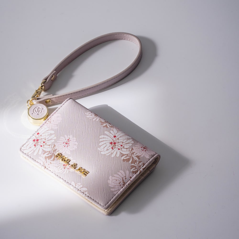 ﾎﾟｰﾙｱﾝﾄﾞｼﾞｮｰ】PAUL&JOE ACCESSOIRES ショルダーバッグ | ポール