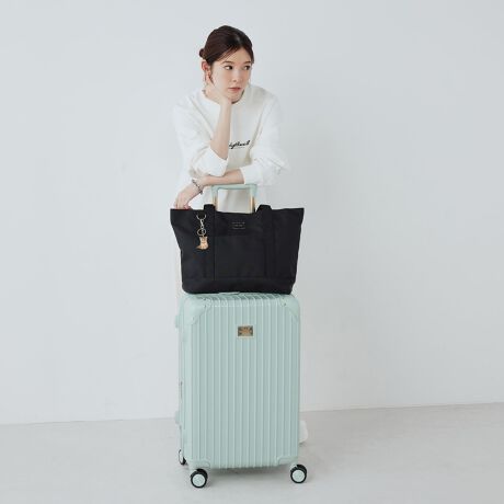 【ポールアンドジョーアクセソワ】キャリーケース Mサイズ