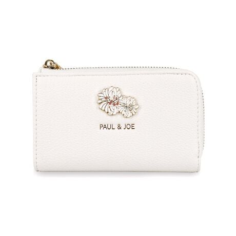 [^ԁFPJA-W1316]sV[YtCHRYSANTHEME METAL / NUe[^V[Y̒ʂA傫ȃlR^̃t[^tŐVLb`[ȃt[^S[hgp鎖ŗVѐSKxɗ}AiɂdオɃ^̒ɂPAUL&JOE̔SYđŜ߂Ă܂x[VbNɂubNEuEɗF̃p[vS3FWJsitƕ֗ȃL[P[XƂĐlC̍w L[P[X xȃL[P[X̒łɐlCW߂̂Lt@Xi[^CvBt@Xi[߂鎖ŃL[P[X݂̂̌}AobO̒ł΂炸^тyɁBɂ̓X}[gL[[oL[OƂ̑̃JM[oL[z_[5Ă܂BS6̃JM܂Ƃ߂Ď^Ԏ\Bƕ֗ȃACeő蕨ƂĂ߂̃ACełBsuhtPAUL&JOE ACCESSOIRES / |[AhW[ ANZ\NGCeBufBN^[Sophie Mechaly(\tB[EV[)̓l̑q̖Ouhl[ƂPAUL & JOE- e悤ȋPAgDȂ̂ɐŁA҂킪܂ -PAUL & JOEf鏗́A킪܂܂ɎvقǂɋӎuƐMOɂӂA̋߂̂𖾊mɐSX^CbVȏłBAj}t[`[tƂj[Nȃp^[gpRNV͊yɈAuh̃ACfeBeB[łhJOIE DE VIVIRE(邱ƂɊ)hAfUĈ鏈ɎU΂߂Ă܂sXybNtJ@FLt@Xi[JdlFL[O~1 / L[z_[~5 / t[|Pbg~2wʎdlFt[|Pbg~1stitpBOX