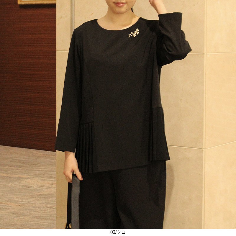 大きいサイズ】 21号(6L～) INDESIGN カラフルジオメトリックブラウス