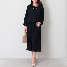 【大きいサイズ】さらさらジョーゼットドッキングプリーツワンピース