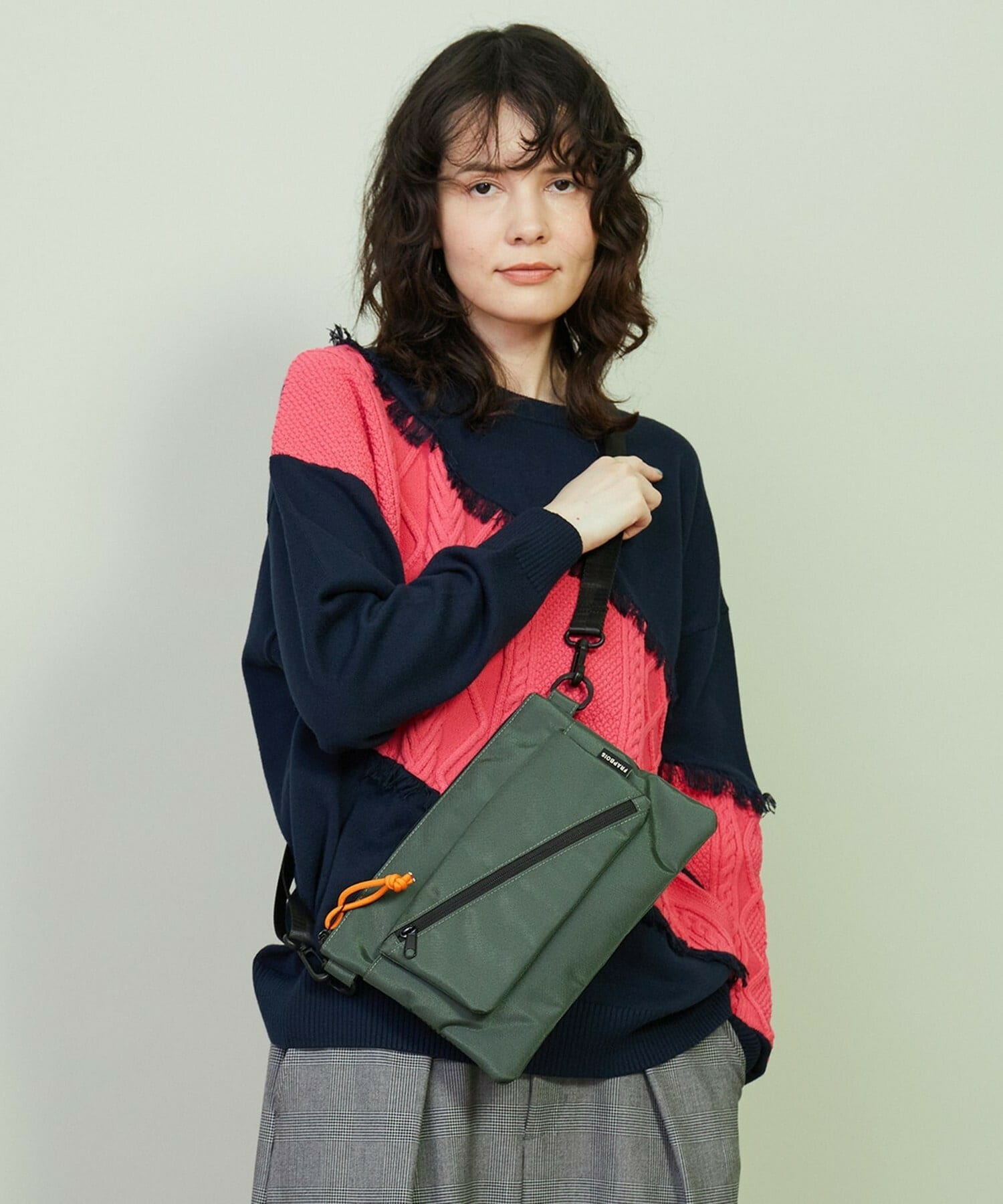 [}C]tbvTRbV/t{AiFRAPBOISj J[L