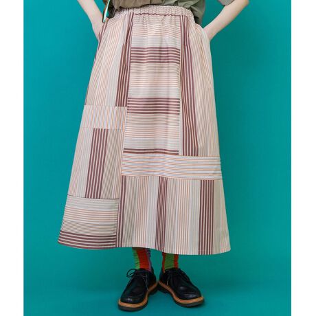 [^:B1553RFS011]yfށz4̃XgCvhbLO̗lȃIWi̐n͓KxȃnƂG肪BȂ̎Ɠ̏_炩ȕɃ|GXe̐킳āAVɂȂɂʏ̖ȑfނɔׂĊ₷_|CgɂȂĂ܂BɈXgCv̐ngݍ킹ĕGȌoĂ܂ByfUCzVvȃtA[XJ[g_ɐ؂ւĕGȏdȂgݍ킹\fUCXJ[gBfUCɃCpNgLȂEGXg̃SqŃC[W[ȎdĂɂȂĂȂǃL߂ȂƂ|CgłByuhzFRAPBOIS/t{A2001NɃuhX^[gBulȂl̕vRZvgɁAl郊bNXfC[EFAĂRNVuhBfB[XƃỸACepӂĂ܂B