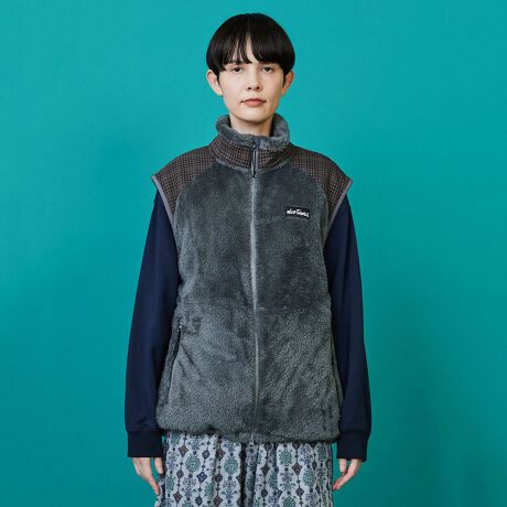 [^:B1554CFJ953]WILD THINGS1981NAAJEj[nvV[Bm[XREFCɂāAoRƂ̃WE{`[hƃ}[E~[jG[vwɂđn܂BnƎ҂̃}[́AXCX̃Vj[őXĂ}EeKCh̖ƂĐ܂܂BDꂽoRpȉdvcAĂ}[́A܂Ŕ|ĂmƌotB[hobNAgyă^tłȂ΂ȂhƂRZvgƂɍ\ȃv_NgpIɐݏo܂Byfށz\͖ё߁A͔Ĝ悢Z߂̖ёBtTtT_炩Q̔GAySnAXgb`EH[t[XByfUCzECWCS LEVEL3 FLEECE JACKETx[Xɂt[XWPbgBOg̃xN𖳂AVvȃfUCBnA_炩AXgb`̂t[XgpA~hC[ƂĂgՂB̏i̓jZbNXiłByuhzFRAPBOIS/t{A2001NɃuhX^[gBulȂl̕vRZvgɁAl郊bNXfC[EFAĂRNVuhBfB[XƃỸACepӂĂ܂B