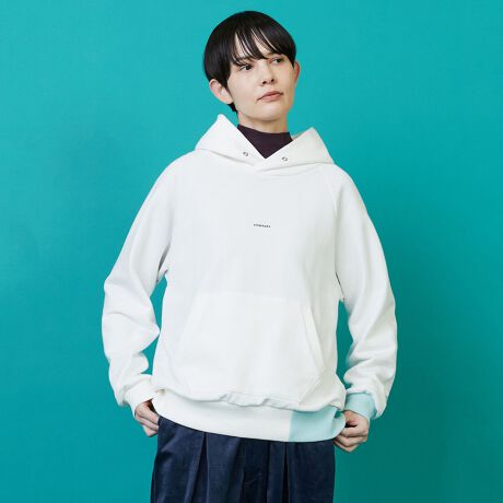 [^:B1554RUT207]yfށzx[VbNȗёfނ́A݁A\ʂ̒悢LCAdȂǂ肪ڂłByfUCzƂbNXVGbg̃t[hp[J[ɑ_VvɃ{bNXSvgfUCBIɔzFɂȂuuh炵VтĂāB̏i̓jZbNXiłByuhzFRAPBOIS/t{A2001NɃuhX^[gBulȂl̕vRZvgɁAl郊bNXfC[EFAĂRNVuhBfB[XƃỸACepӂĂ܂B