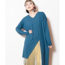 Vネックロングプルオーバー