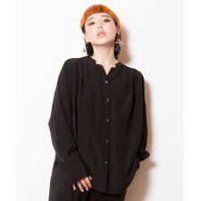 タックシャツブラウス