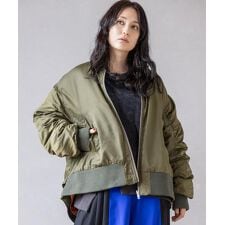 オズモーシス(OSMOSIS)のギャザージップブルゾン