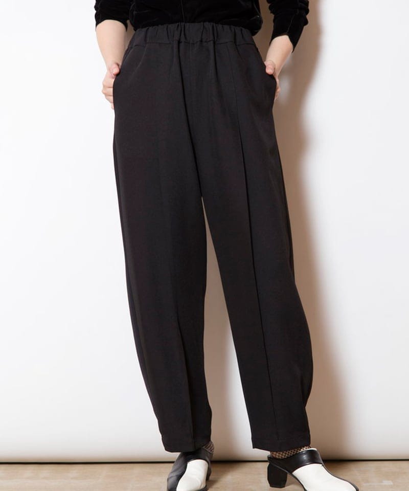 オズモーシス（OSMOSIS）/ピンタックカーブパンツ ピンタックカーブパンツ | オズモーシス(OSMOSIS) | マルイウェブチャネル