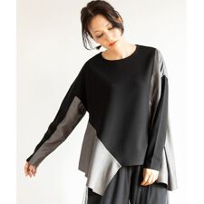 オズモーシス(OSMOSIS)のアシンメトリー切替フレアープルオーバー