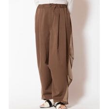 タックカーブパンツ