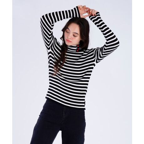 Ht܂ŃOV[Yłg郊u^[gjbgB_炩fފȂ̂ŁA悢tBbgŒSnQłBX^CÔ₷x[VbNȃfUCȂ݌̖tȂ̃|CgɂȂA1͎Ă}XgoCACełIfp摜̃n[gu[`͕tĂ܂BAeVJ[hKmF̏Ap͂戵B[^:5356WT07]