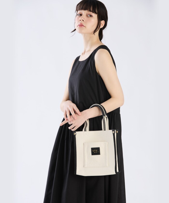 【Agnes b】WV97 SAC レザーネームミニトートバッグ WV97 SAC レザーネームミニトートバッグ | トゥービーバイ