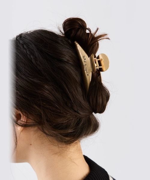 [}C]wANbv/gD[r[oCAjGXx[iTo b. by agnes b.j S[h 050