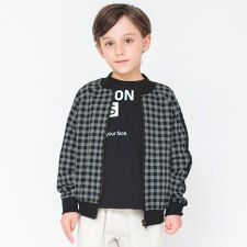 ブランシェス(branshes)のジップアップジャケット