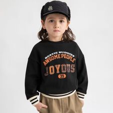 ロゴアップリケ裏毛トレーナー