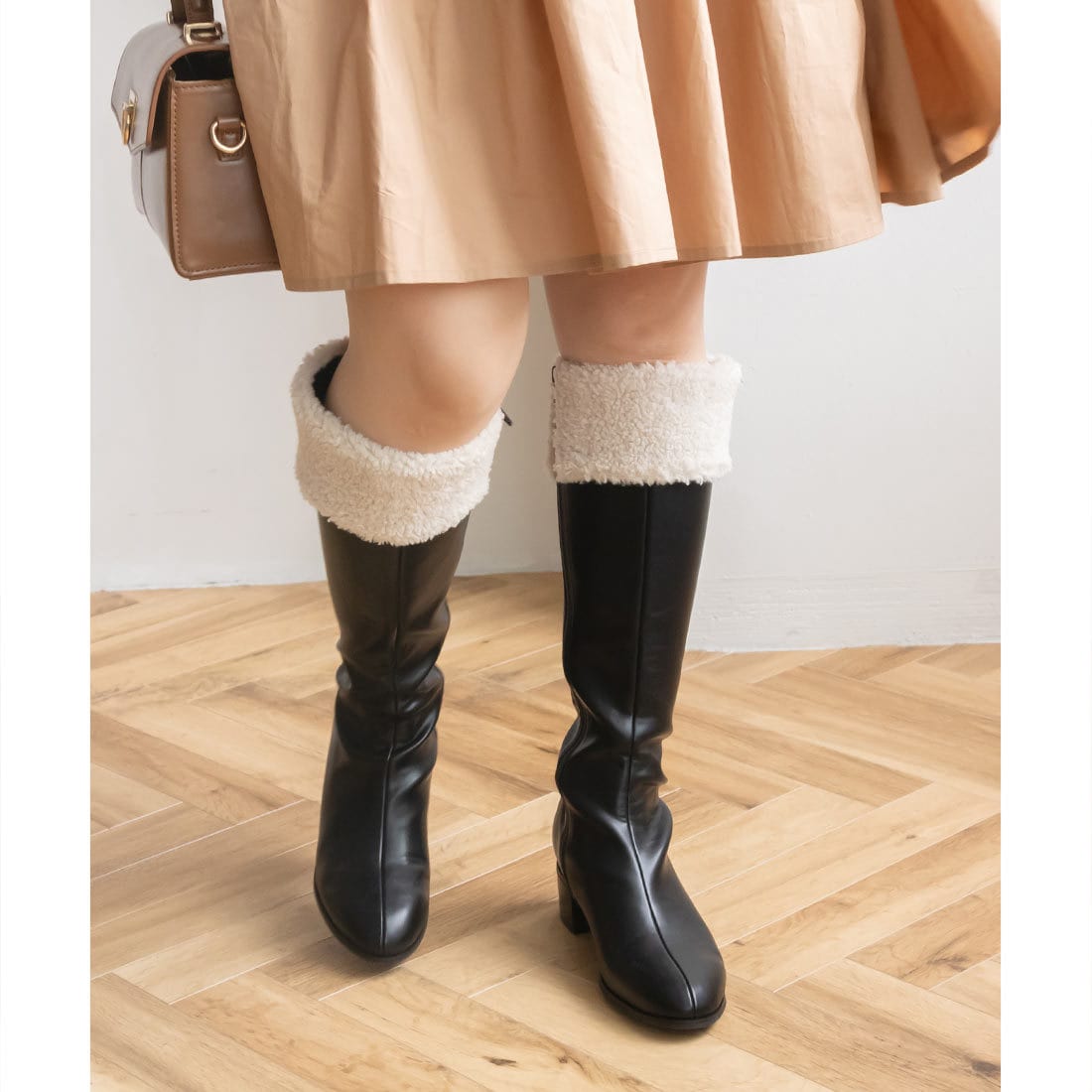 【Hokaaido太郎さま専用】 エコー　SHAPE25 ロングブーツ　ほぼ新品 22.5-25.5】晴雨兼用 ボアデザインロングブーツ | ランダ(RANDA