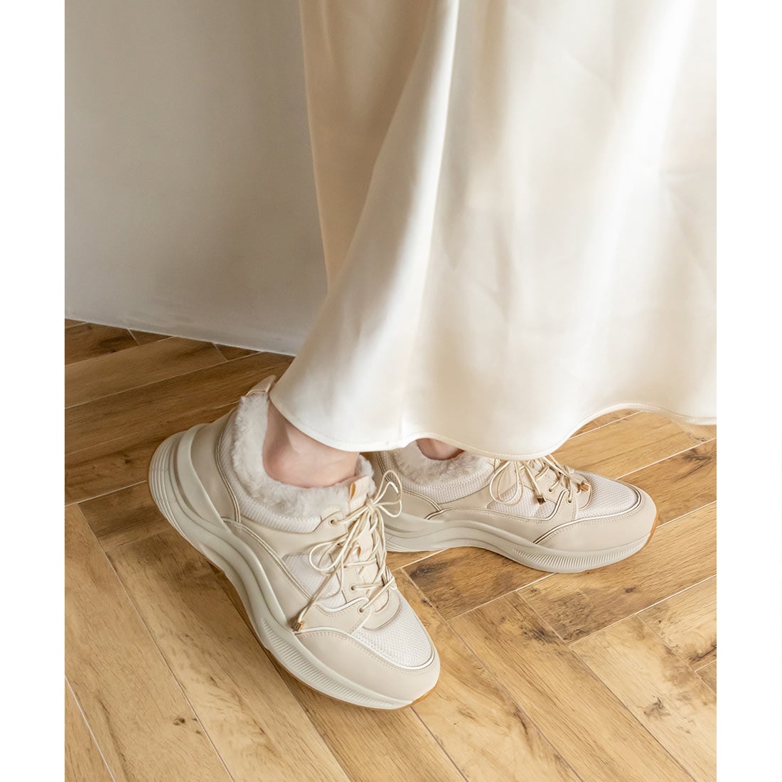 22秋冬新作＞【22.5-25.5】ファーデザインスニーカー | ランダ(RANDA