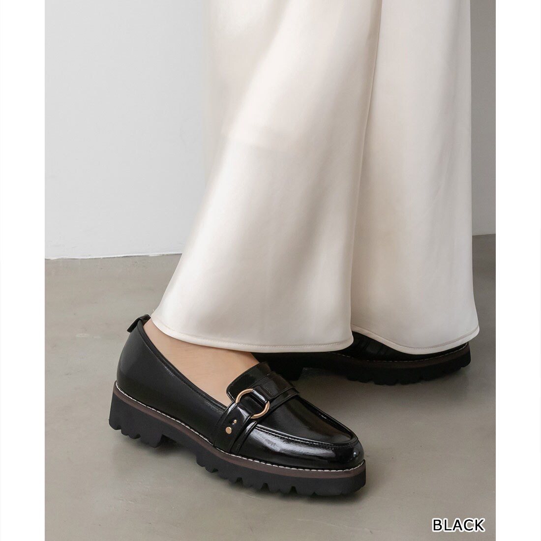 美品✨晴雨兼用　RANDA スクエアトゥローファー　ビジネス　結婚式　入学式 22.5-25.5】晴雨兼用 スクエアトゥローファーシューズ | ランダ