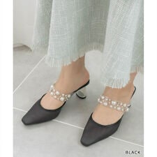 【22.5-25.5】パール×ビジューベルトシアーミュールパンプス