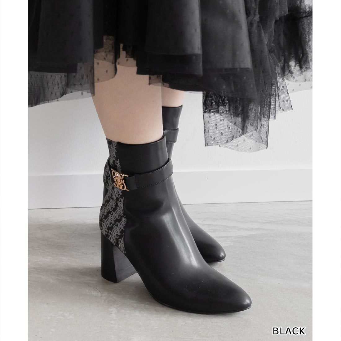 23秋冬新作＞【22.5-25.5】2WAY モノグラムデザインショートブーツ