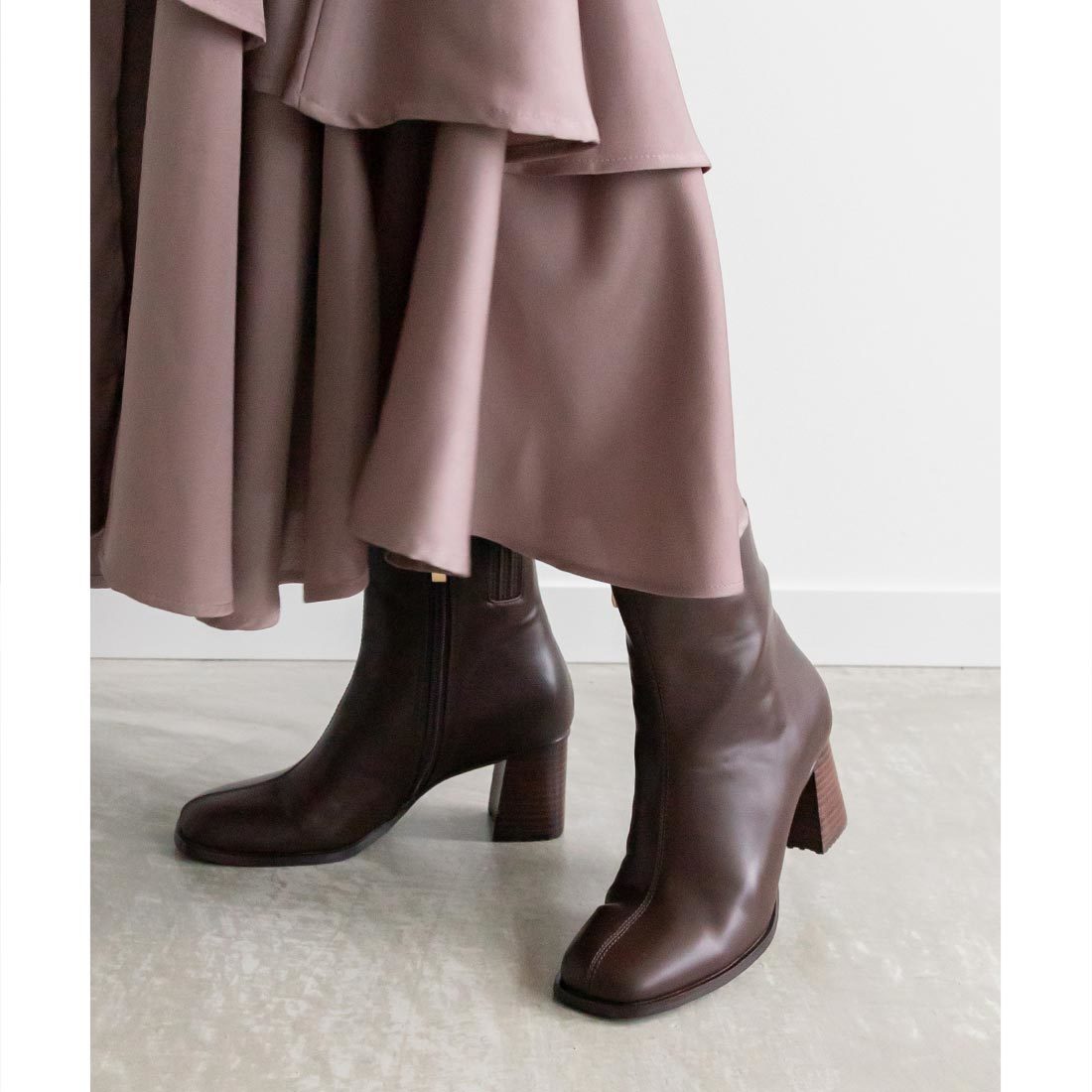 23秋冬新作＞【22.5-25.5】スクエアトゥショートブーツ | ランダ(RANDA